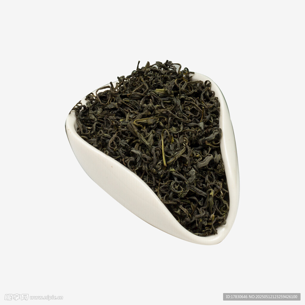 白勺盛載的深綠茶葉