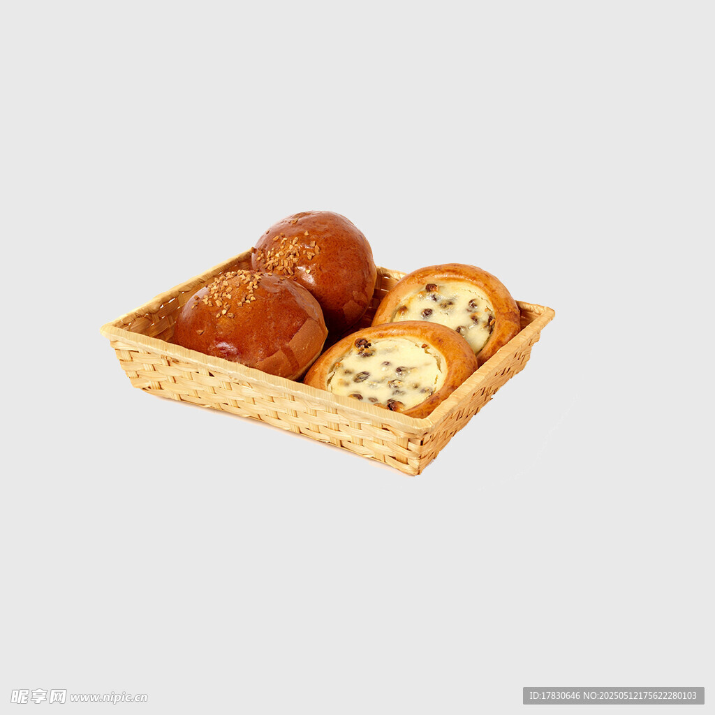 竹籃中的美味面包