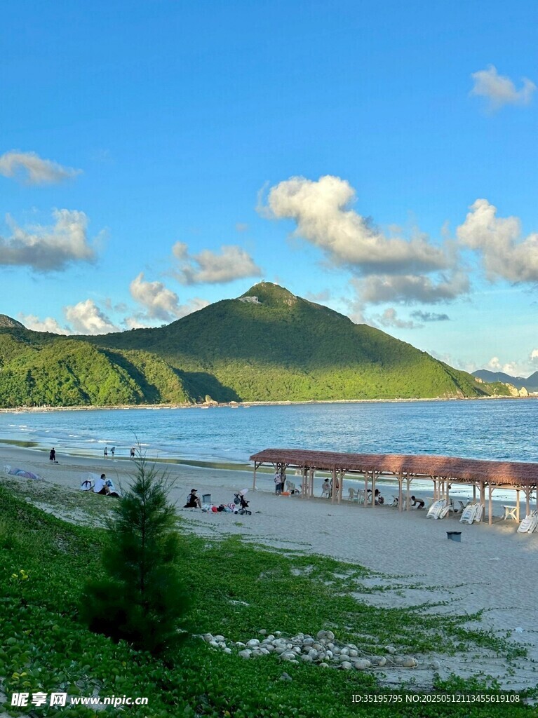 美麗海濱風光景色宜人