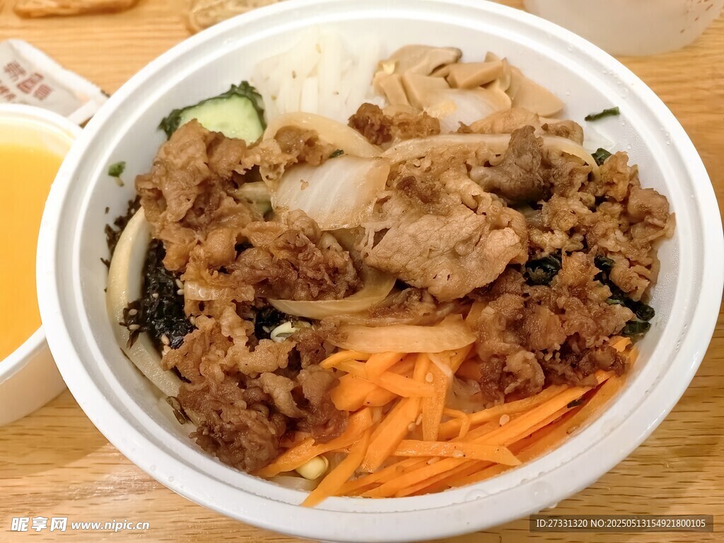 美味韓式烤肉拌飯