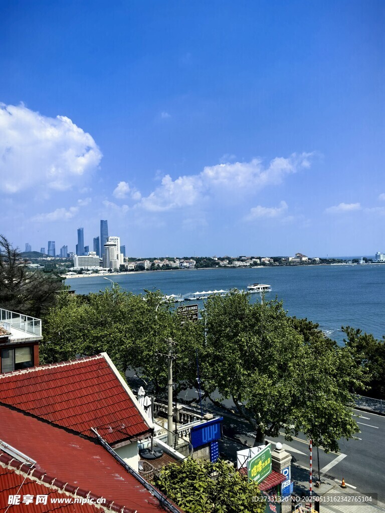 海濱城市風光遠眺美景