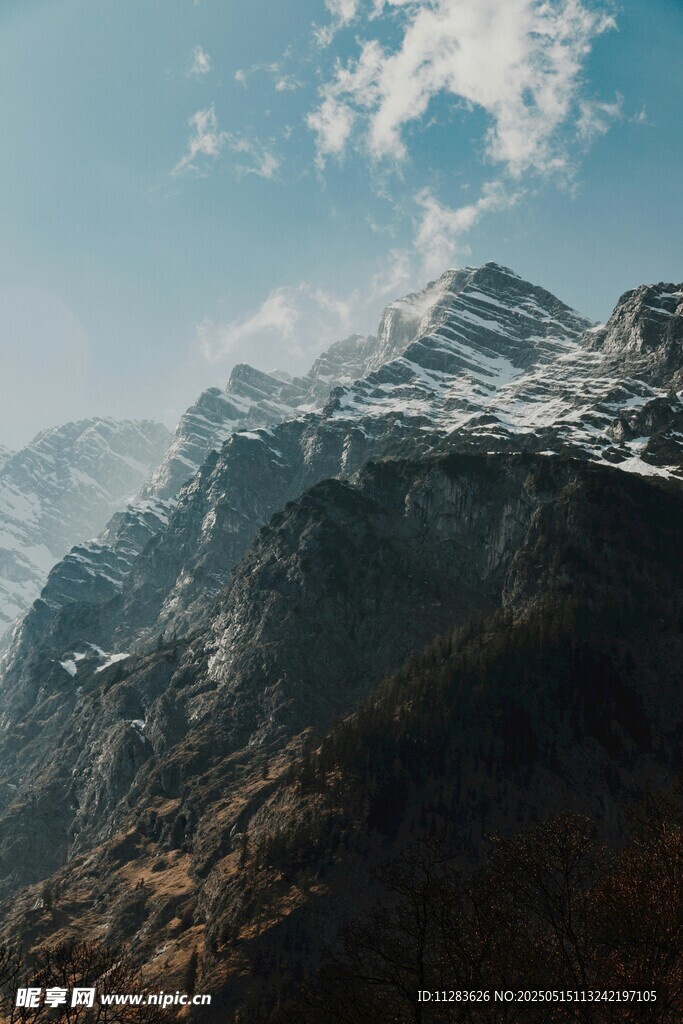 壯麗雪山美景