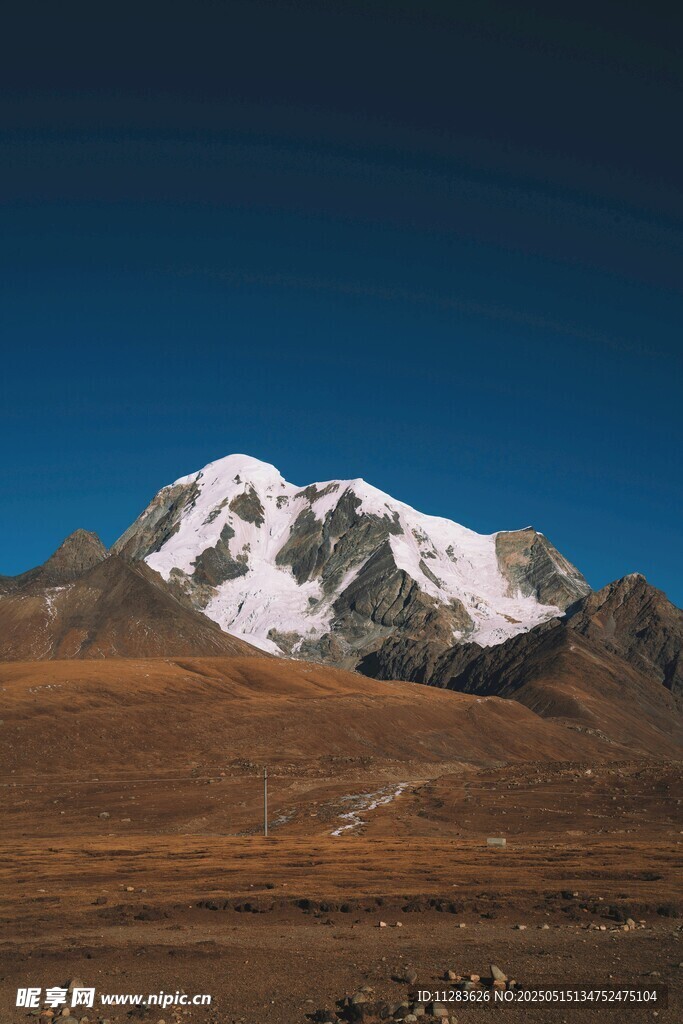 雪山壯麗風光
