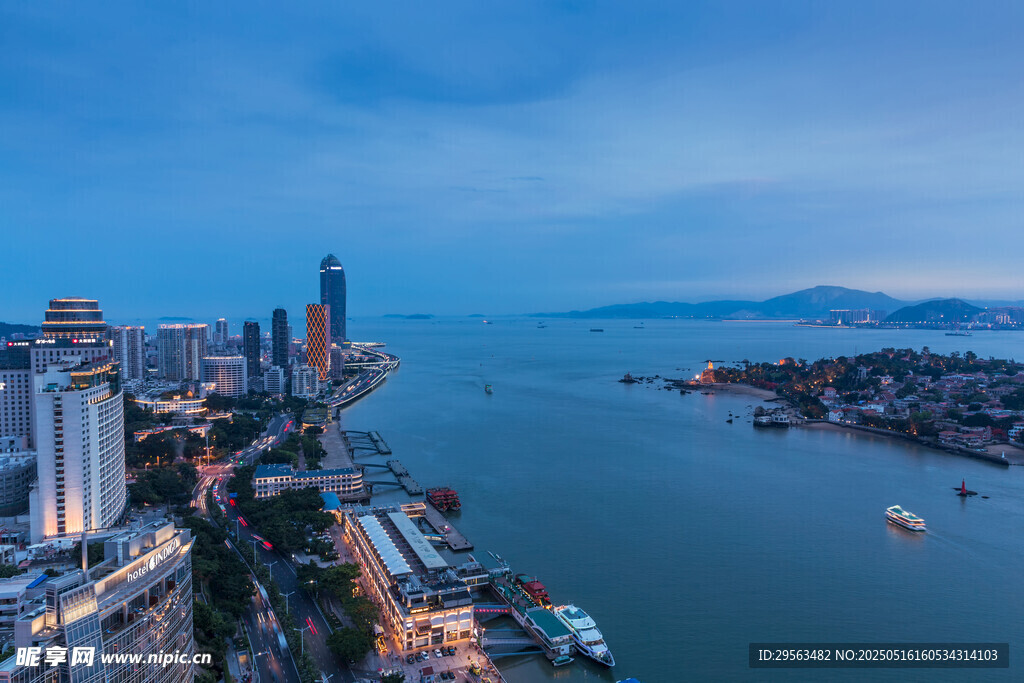 城市海濱風光俯瞰美景