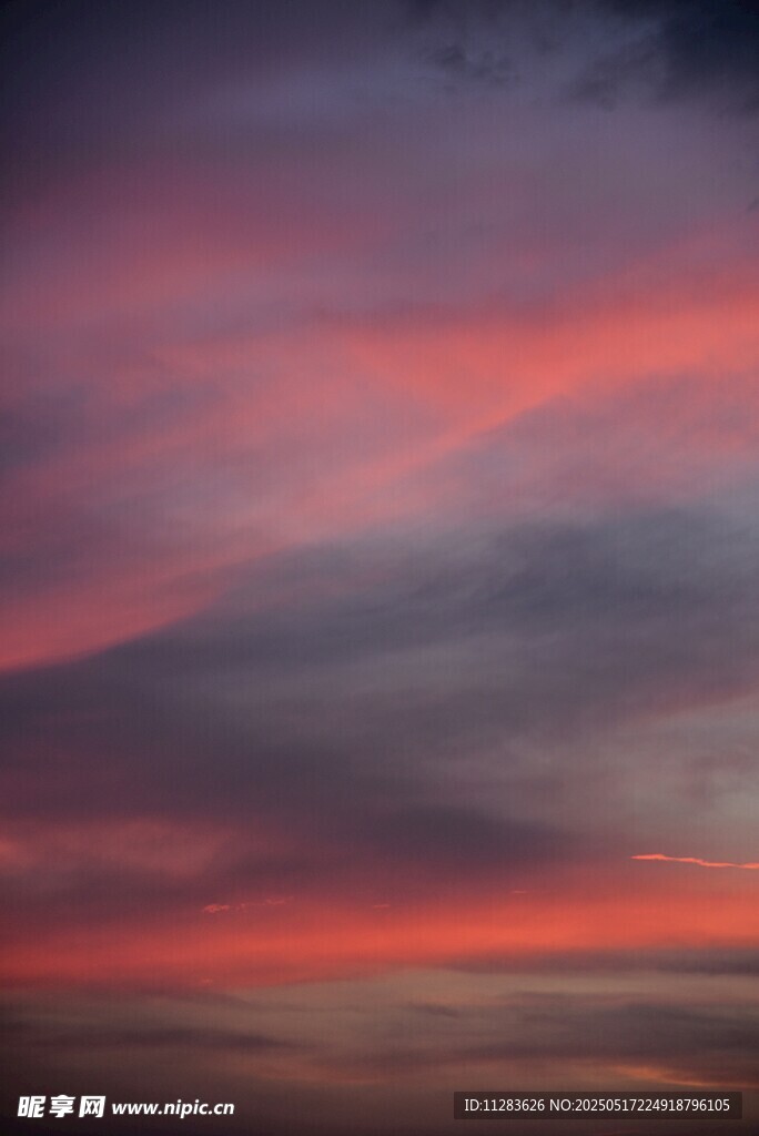 絢麗晚霞天空美景