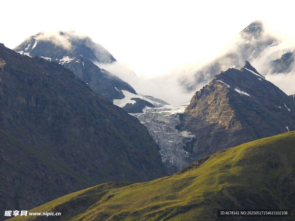 壯麗高山美景