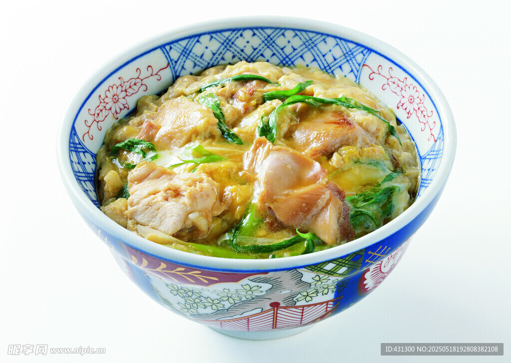 日式雞肉蓋飯 美味誘人