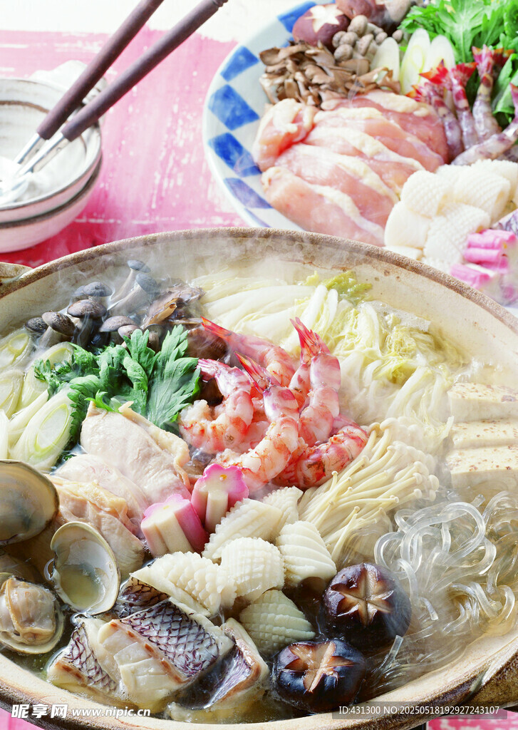豐盛美味的海鮮火鍋大餐