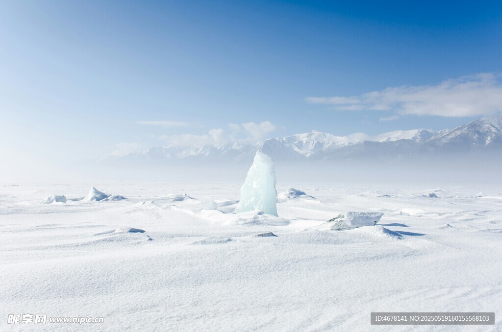 冰雪覆蓋的純凈極地景觀