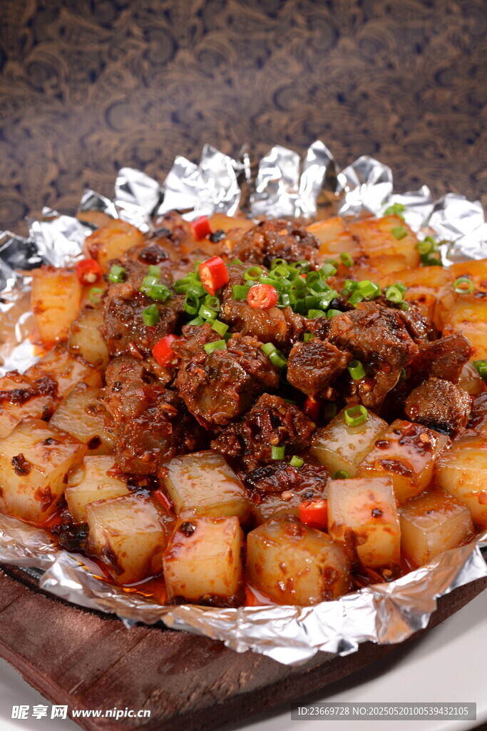 鐵板牛肉炒涼粉