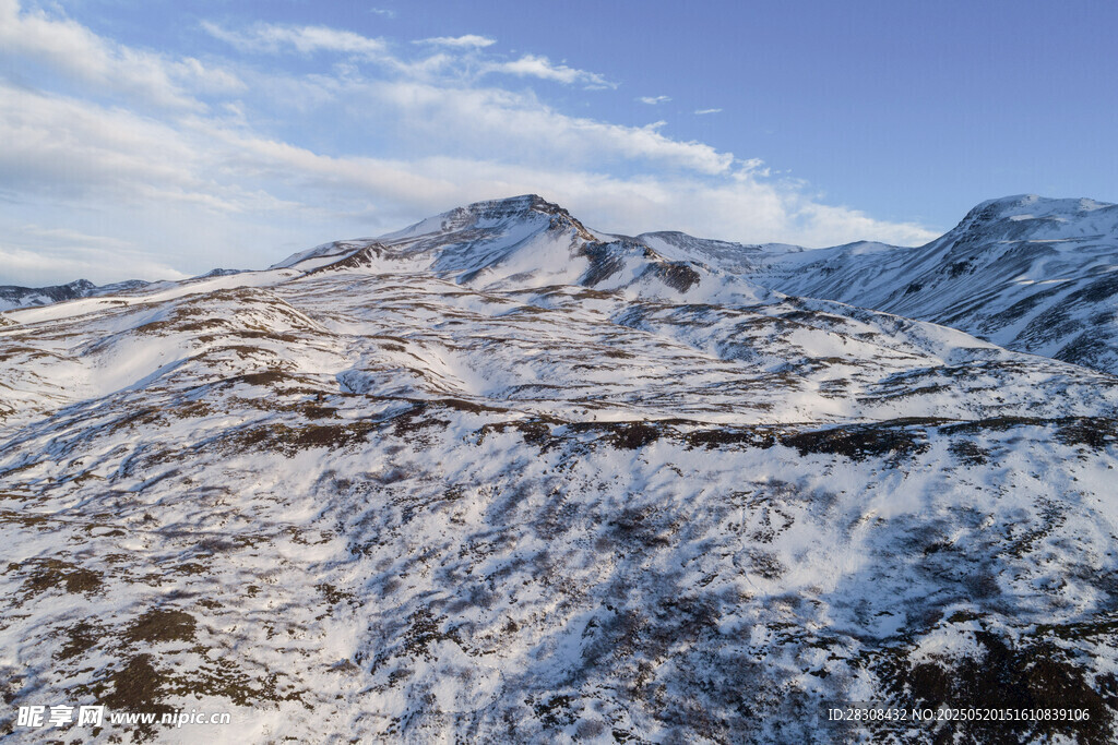 雪山壯麗風光
