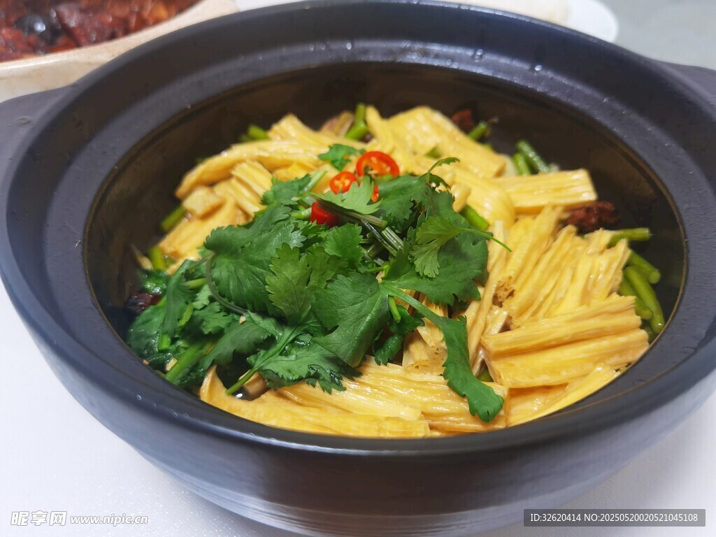 美味腐竹煲 
