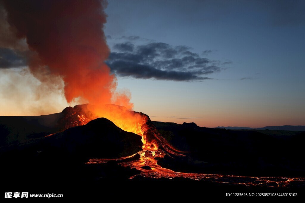 火山噴發(fā)的壯麗瞬間