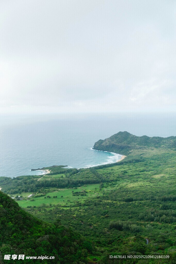 海島綠野風光俯瞰圖