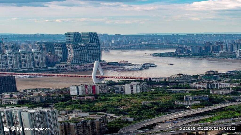 瀑布城市邊緣景觀