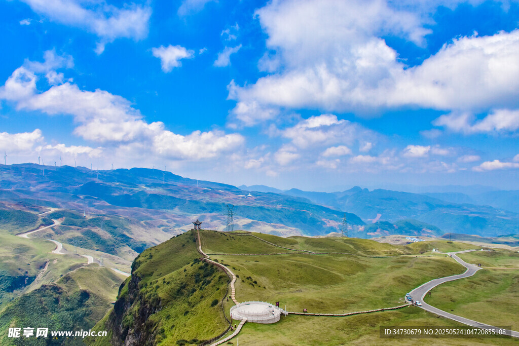 山間公路美景