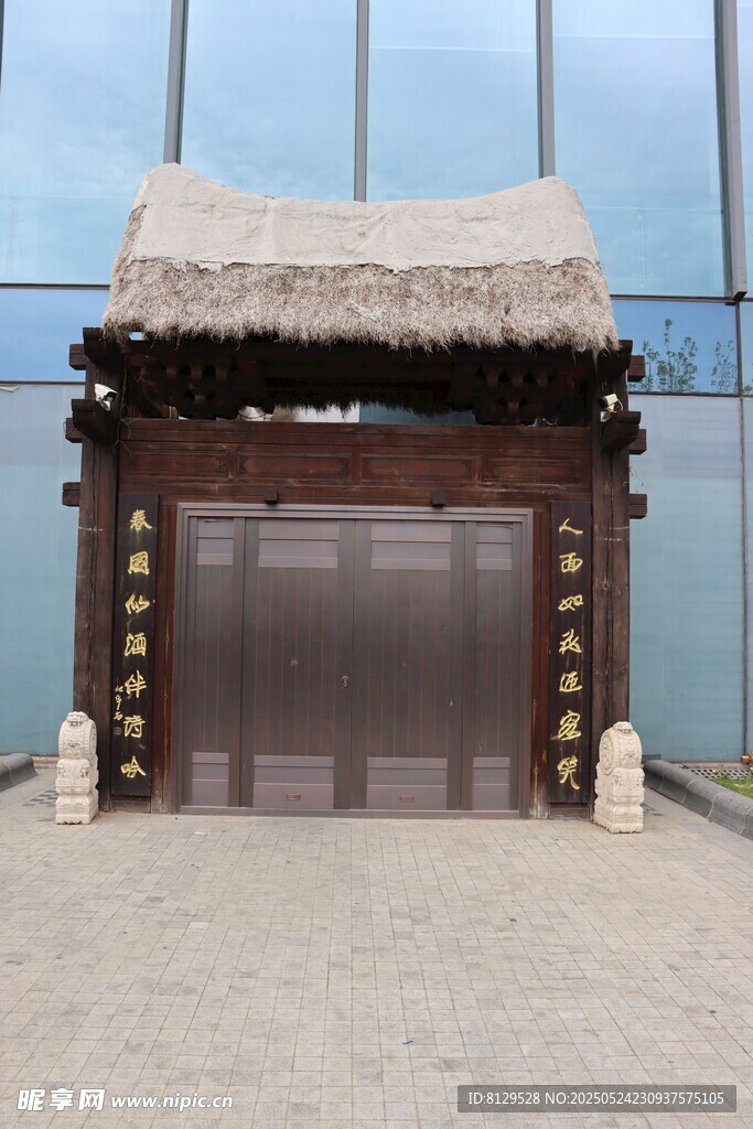 中式傳統門樓建筑景觀