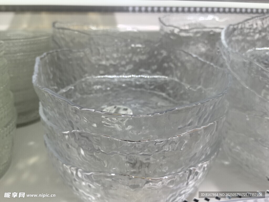 透明玻璃碗展示