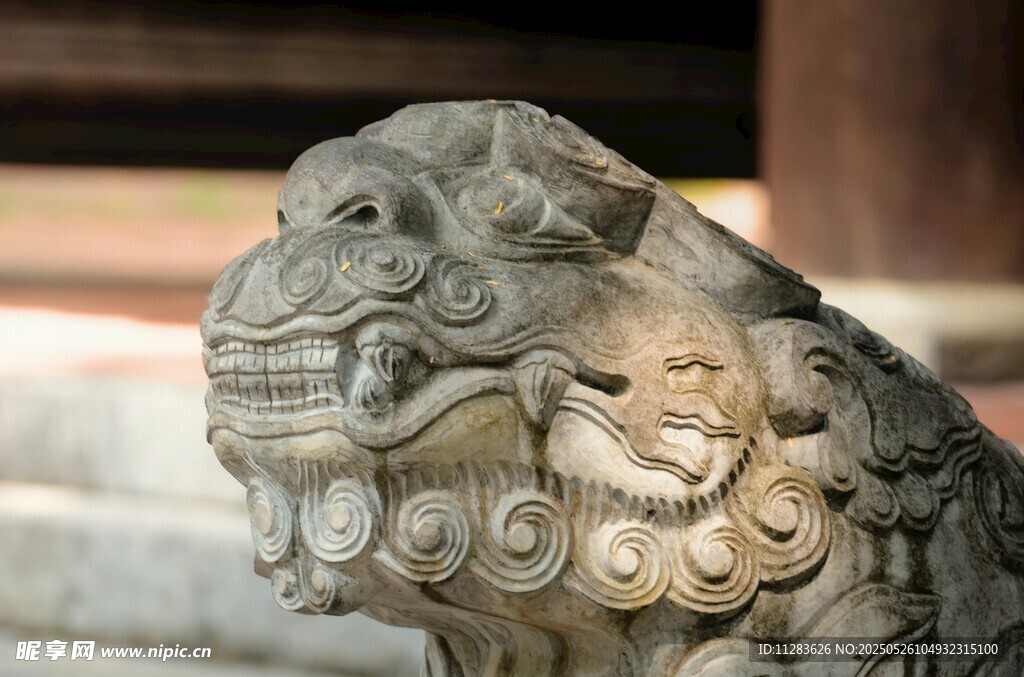 中式石獸頭部特寫