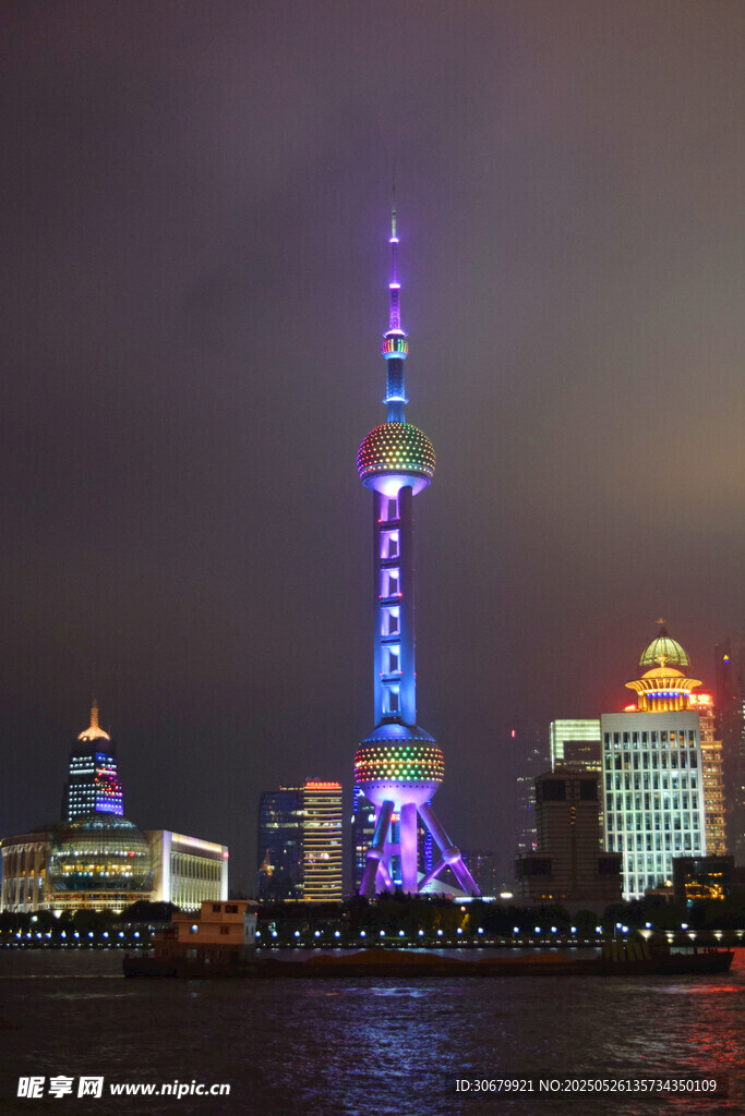 上海東方明珠璀璨夜景