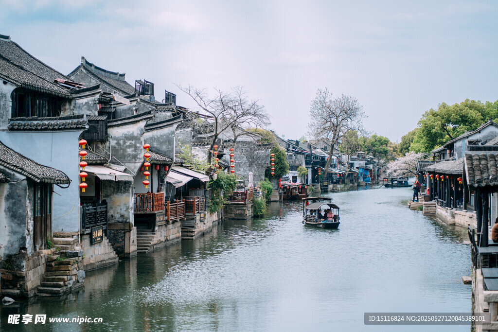 江南水鄉古巷河道美景