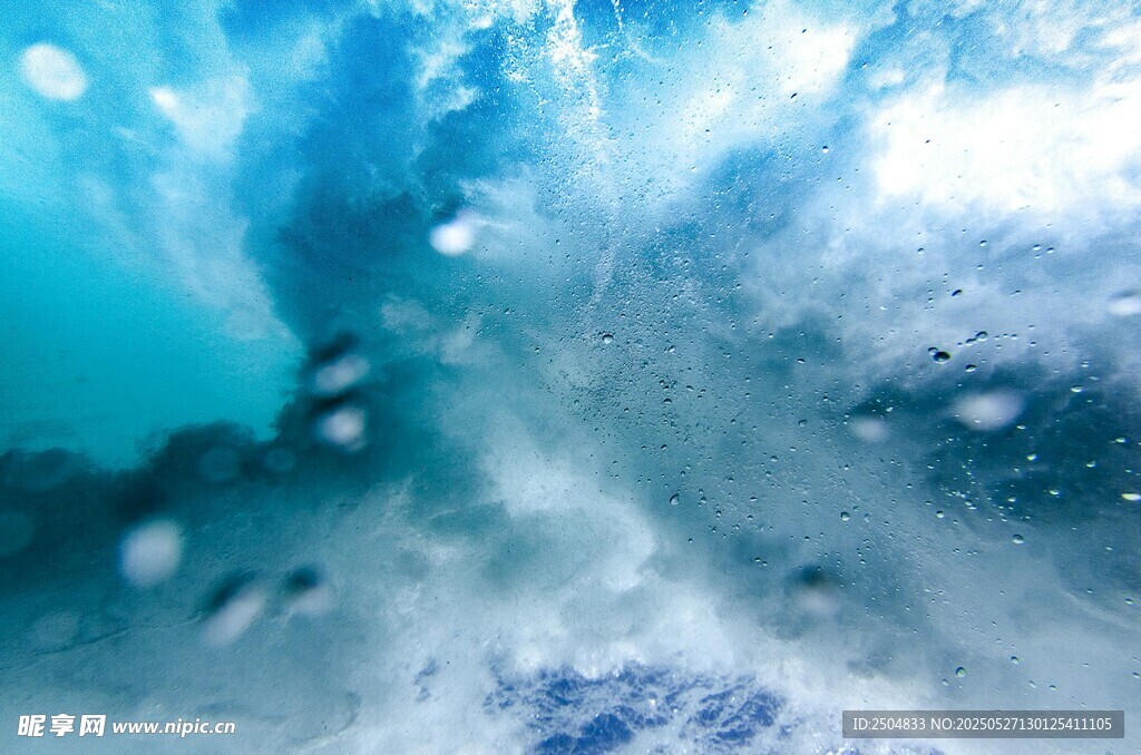 深海夢幻氣泡景象