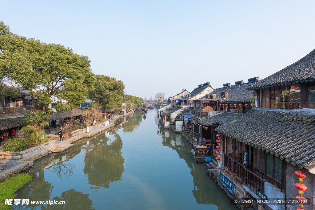江南水鄉古運河畔景致