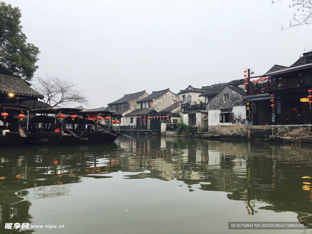 江南水鄉古鎮靜謐水景