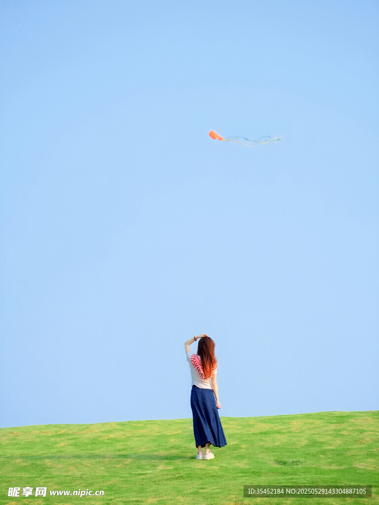 休閑的女孩
