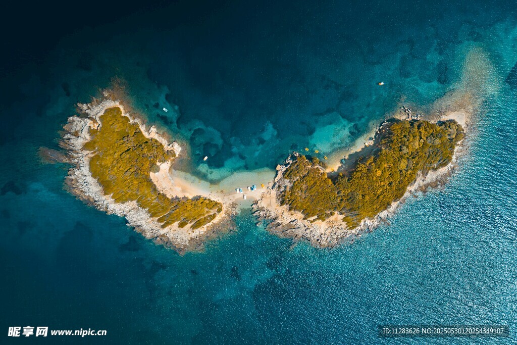 心形海島俯瞰美景