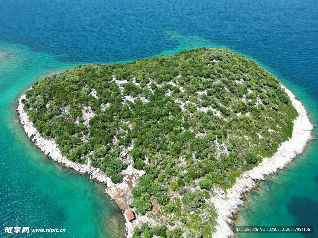 心形海島俯瞰美景