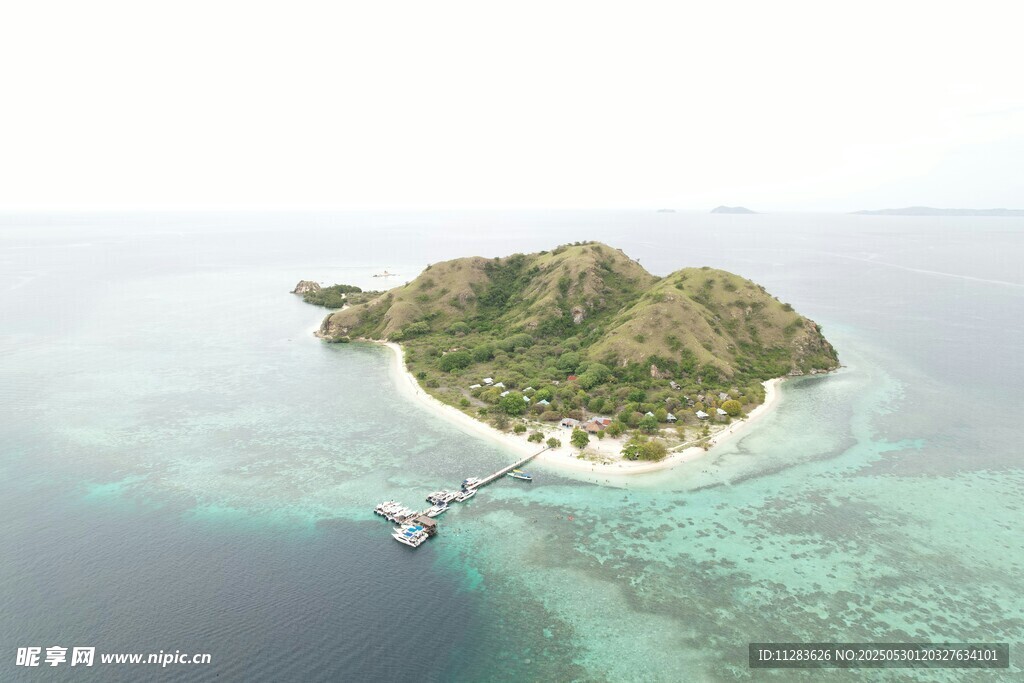 海上綠島美景