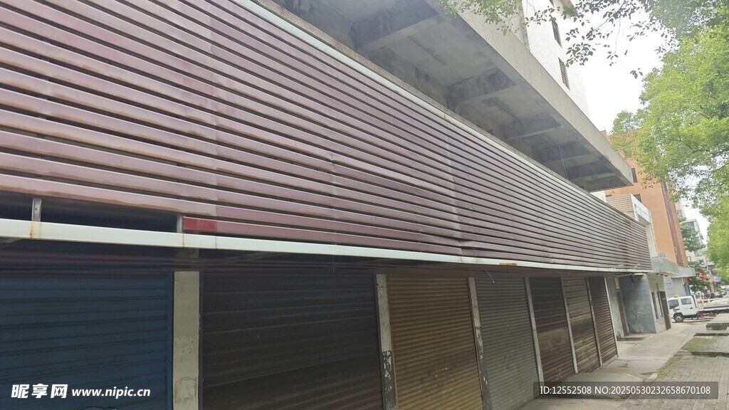 戶外遮陽卷簾建筑外觀
