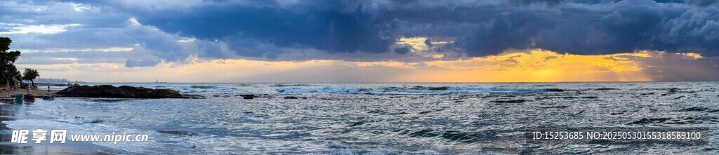 海上日落美景