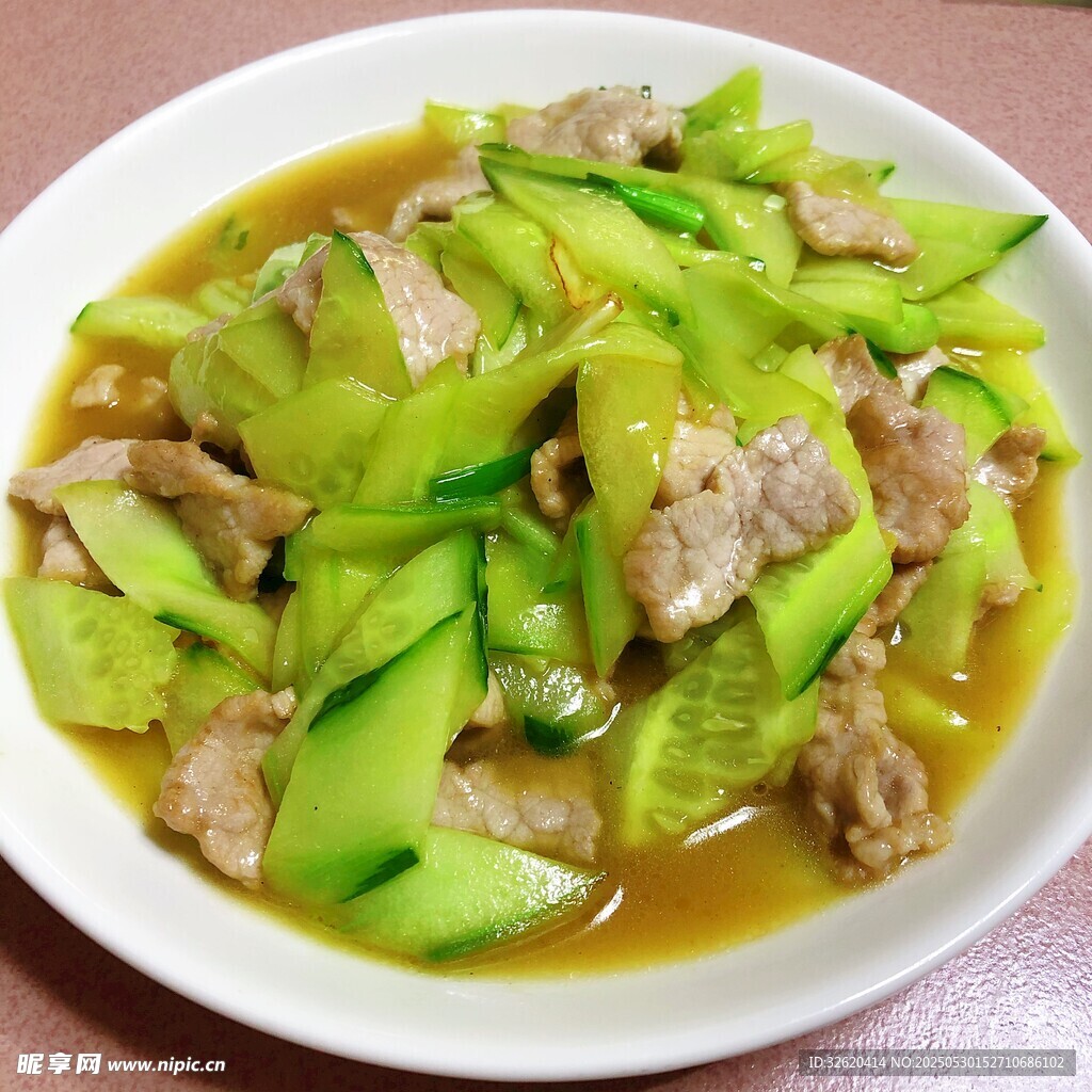 青瓜炒肉片