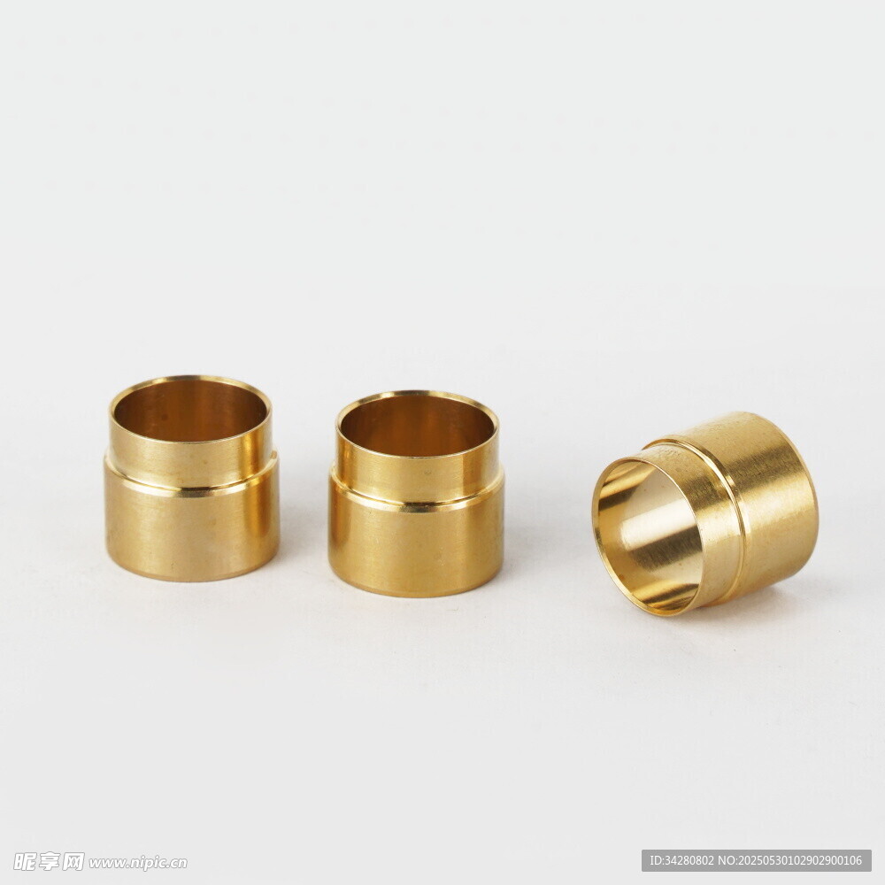 金色金屬管件三件套展示