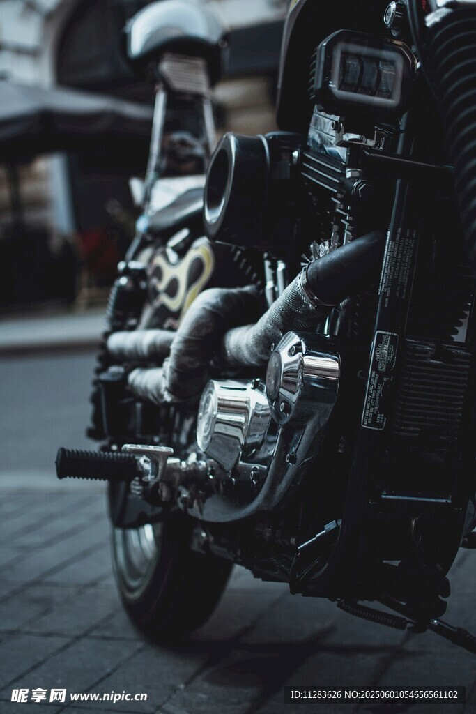 復古摩托車發(fā)動機特寫
