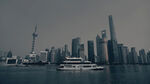 上海海上游船與城市天際線