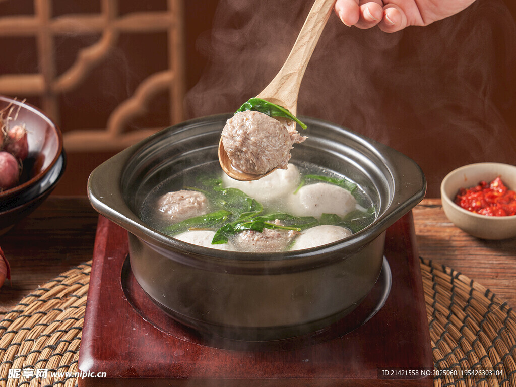 砂鍋雙丸湯