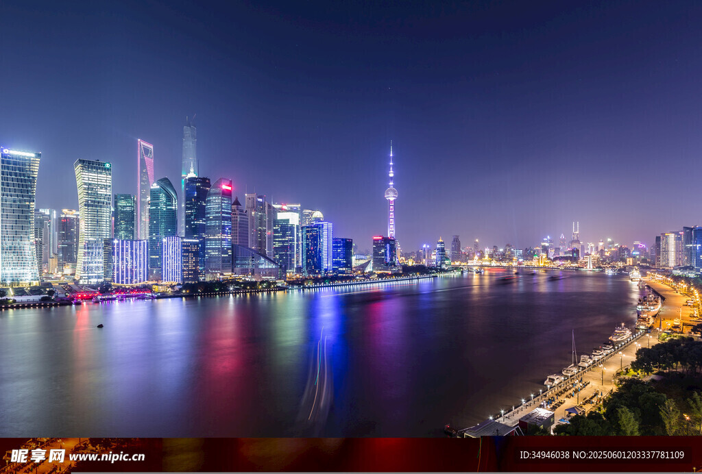 上海外灘璀璨夜景風光