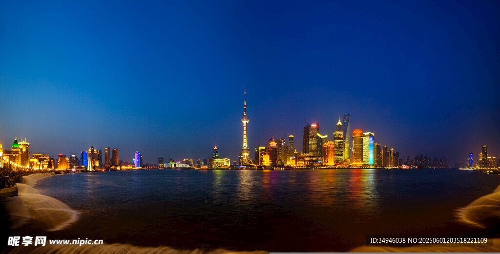 璀璨都市夜景海濱風光