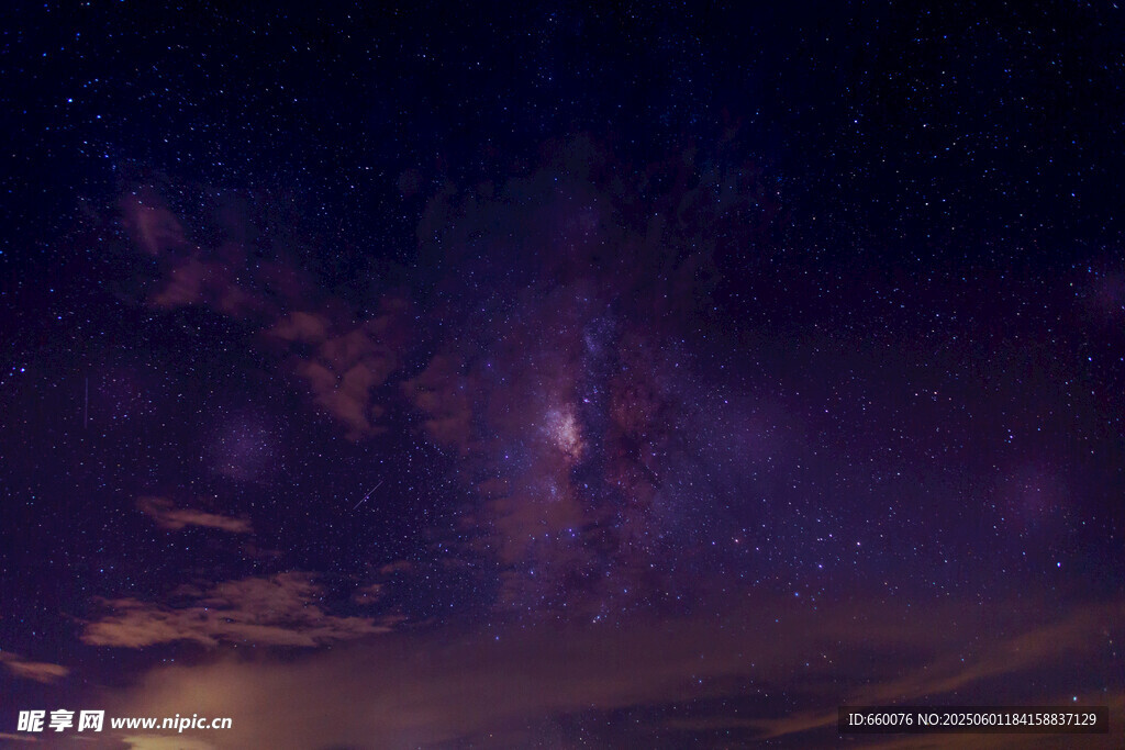 夢幻星空夜景