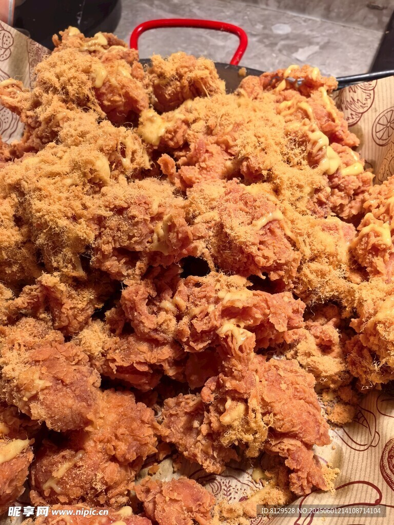 美味酥脆的炸雞塊