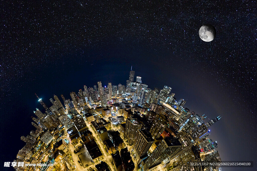 璀璨城市夜景與空中明月