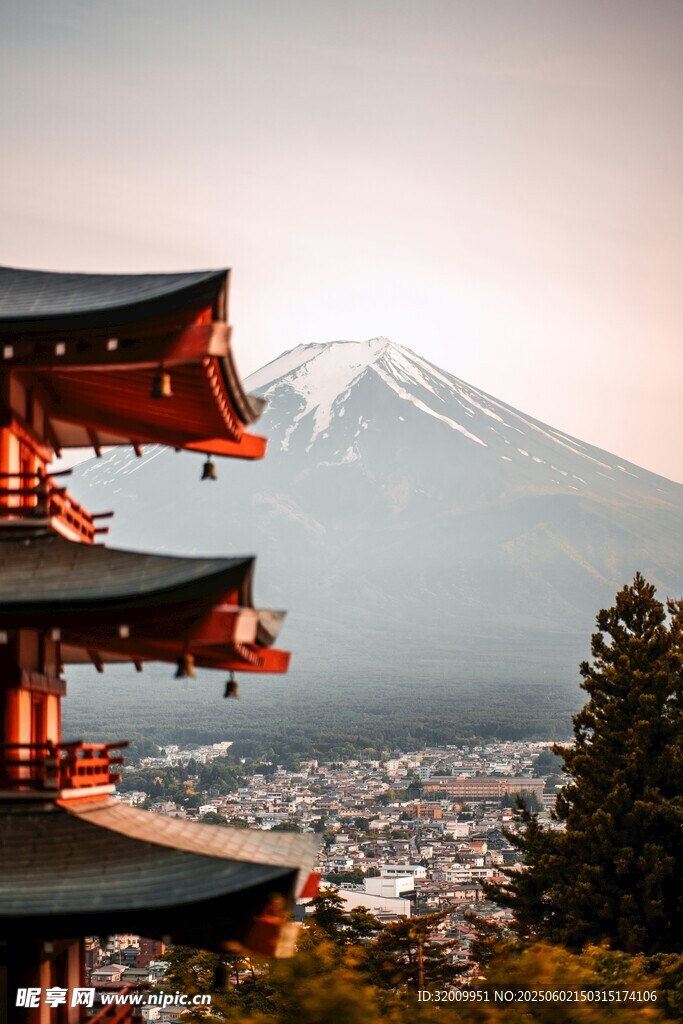 富士山 日式古建筑景觀