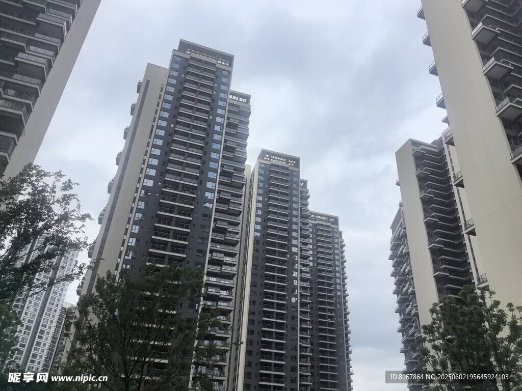 高層住宅區(qū)景觀