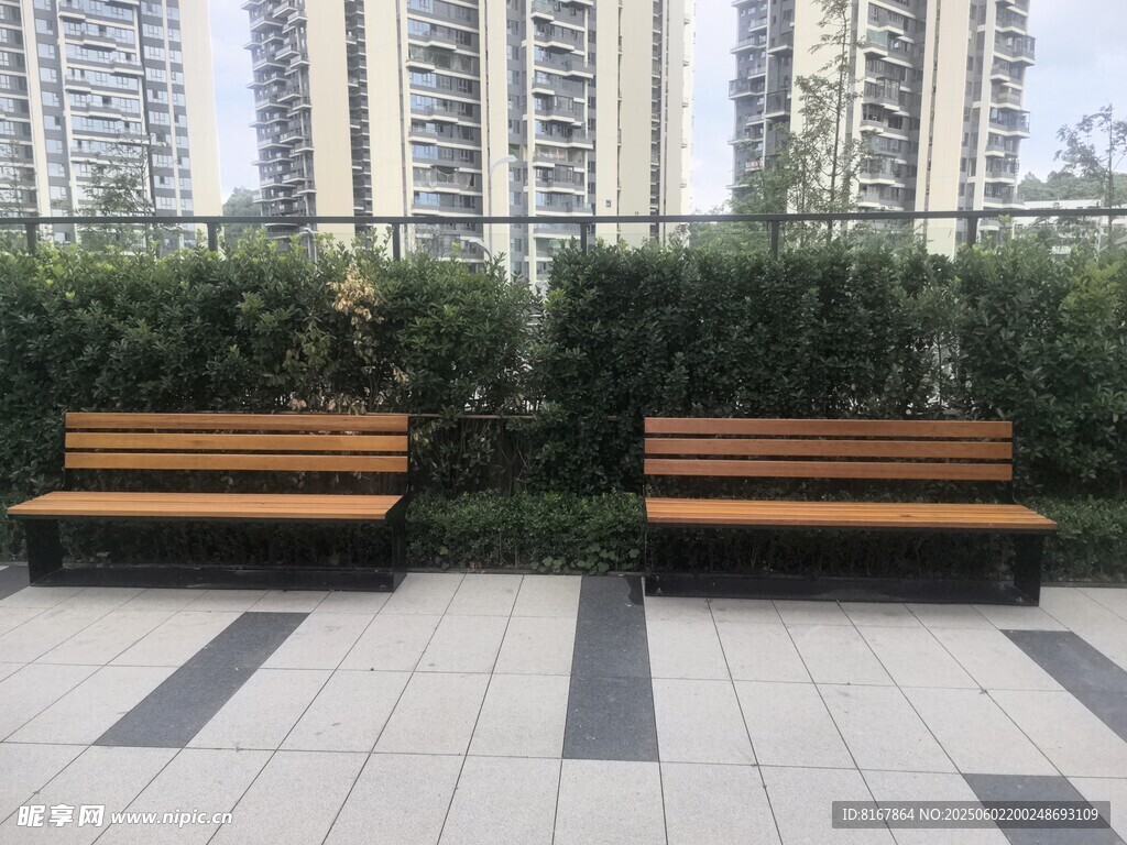 城市戶外休憩長椅景觀
