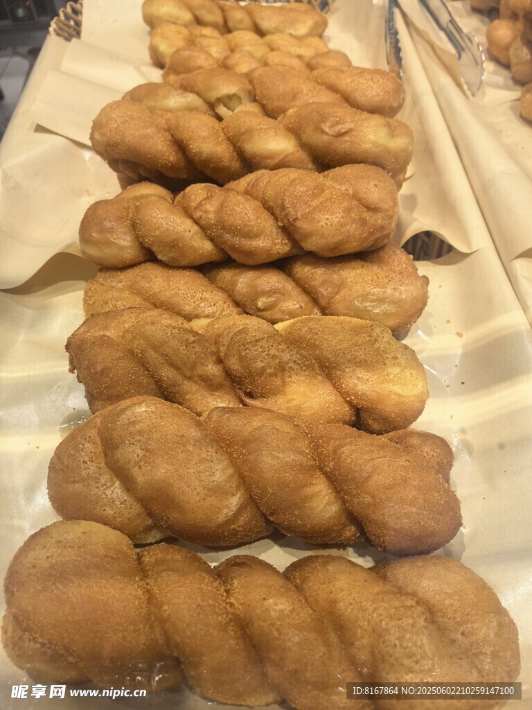 美味麻花整齊擺放