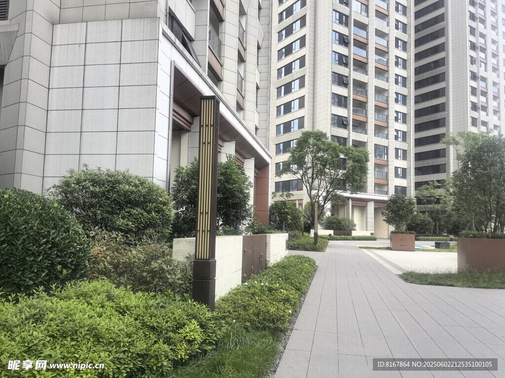 現代小區優雅景觀步道