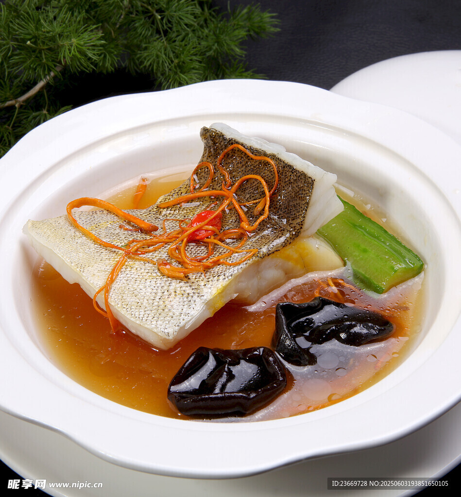 蟲草花燉魚塊滋補靚湯